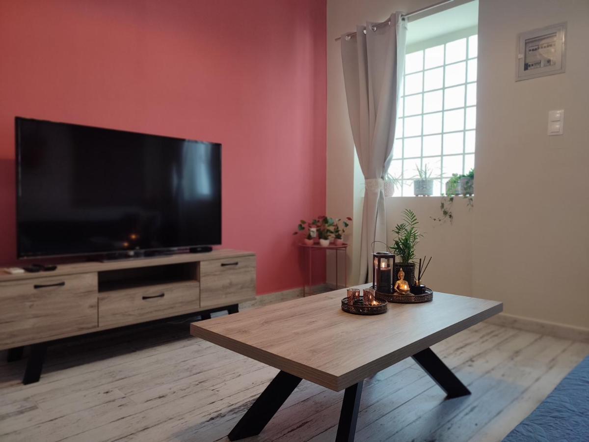 Hibiscus Home Aegina Eksteriør billede